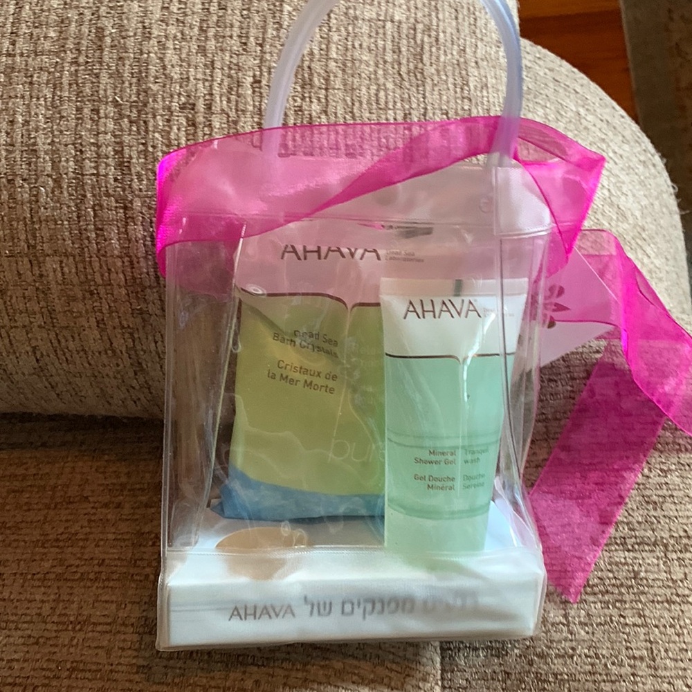 Ahava active Dead Sea minerals bath and body set w bath salts & shower gel